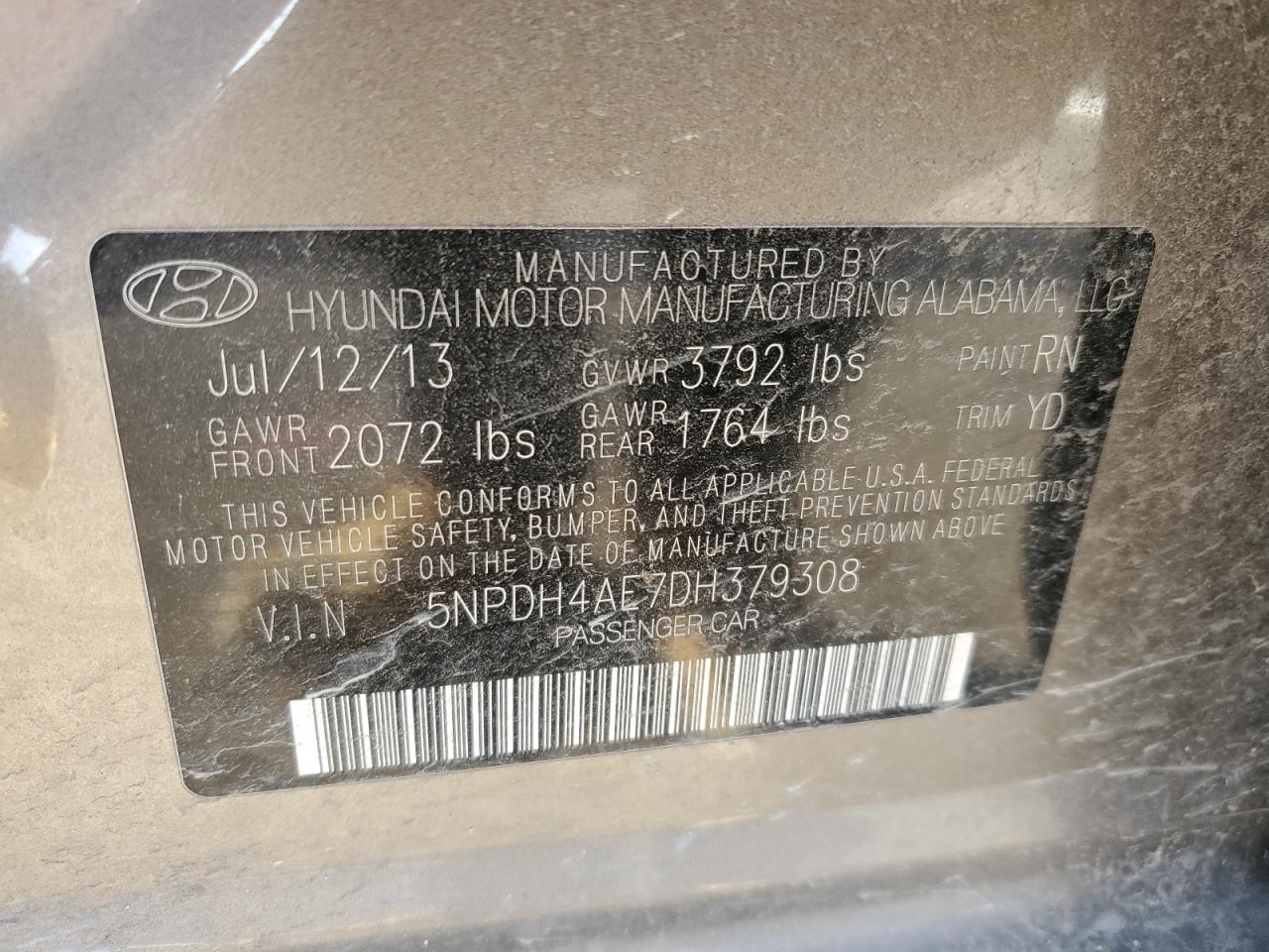 2013 Hyundai Elantra - Image 13
