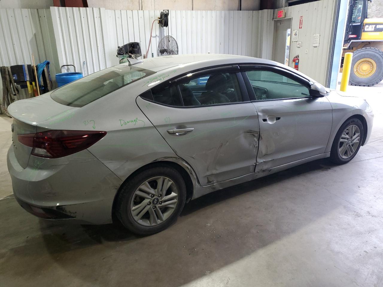 2020 Hyundai Elantra - Image 3