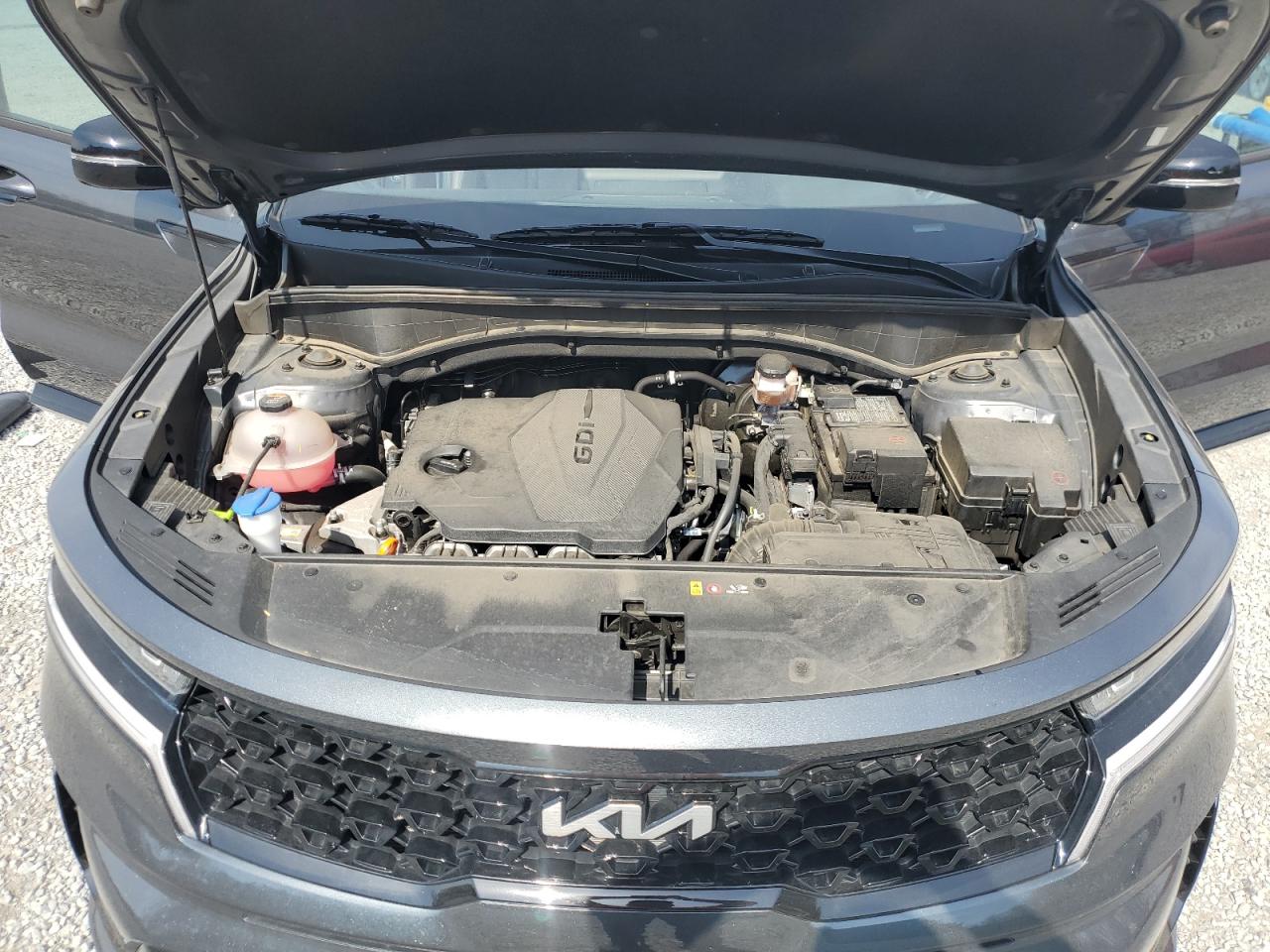 2023 Kia Sorento - Image 13