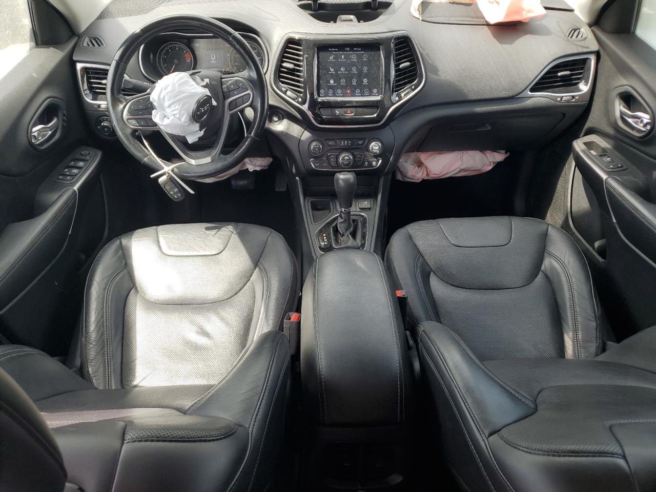 2020 Jeep Grand Cherokee - Image 8
