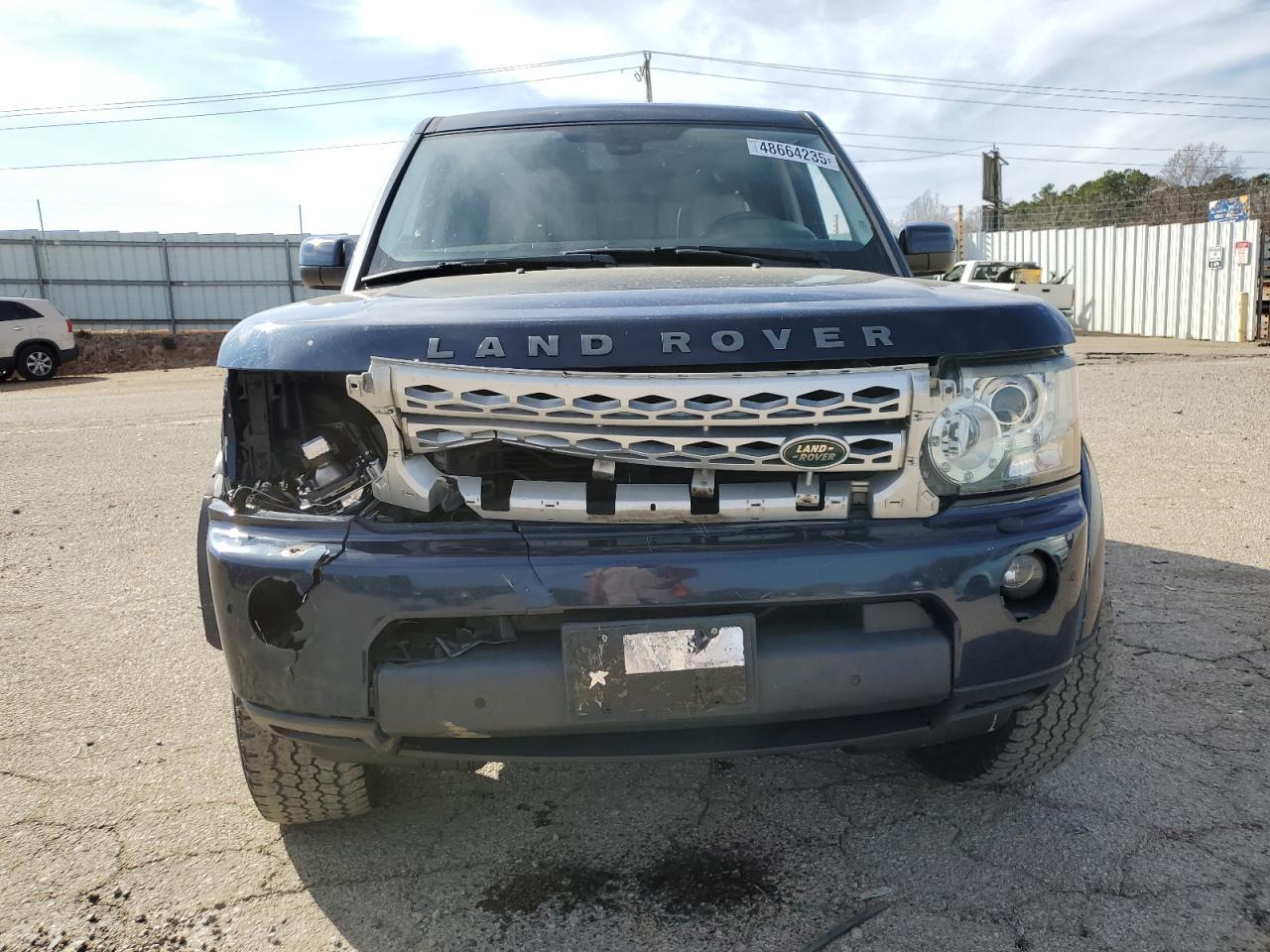 2013 Land Rover LR4 - Image 5