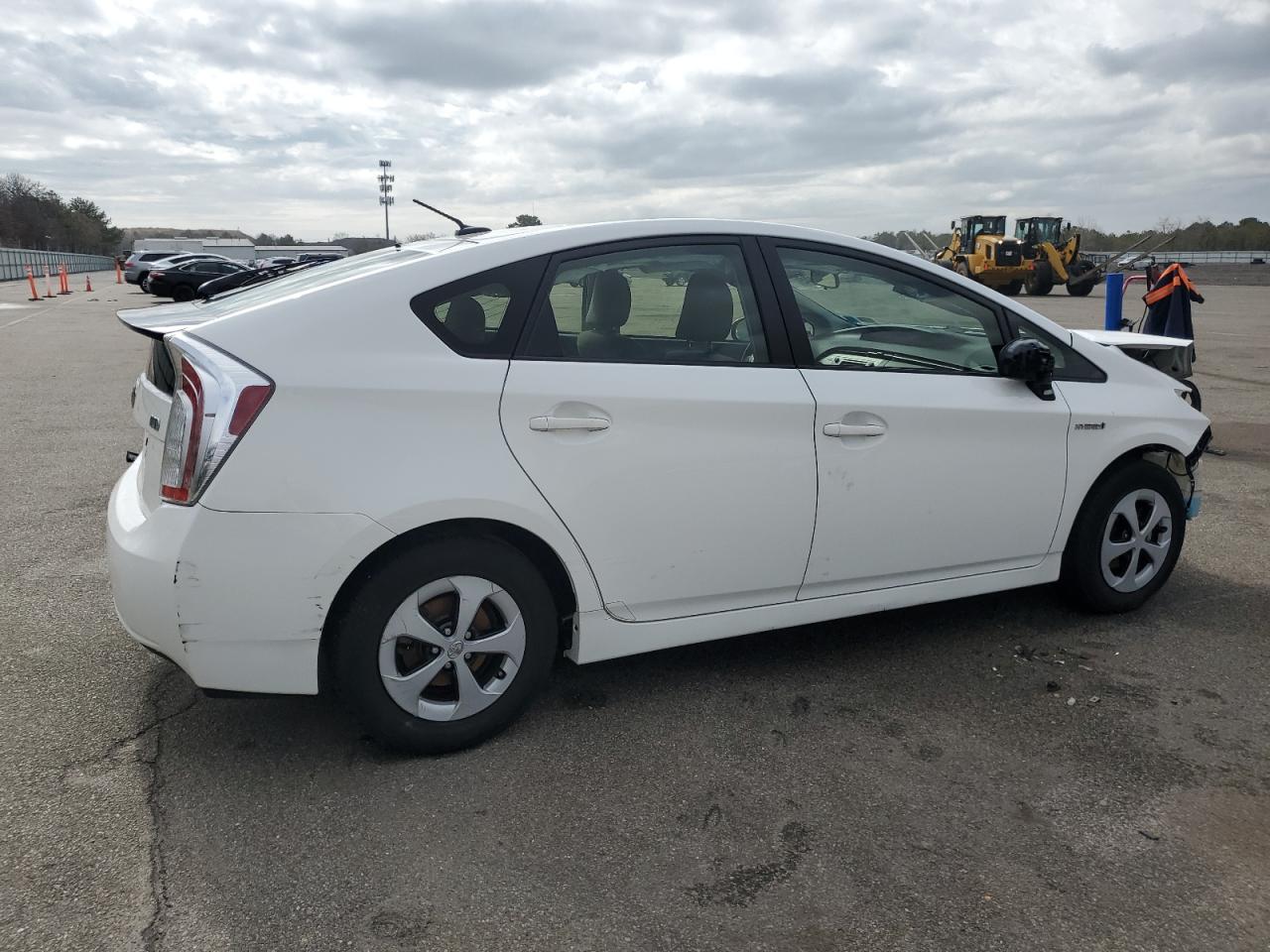 2014 Toyota Prius - Image 3