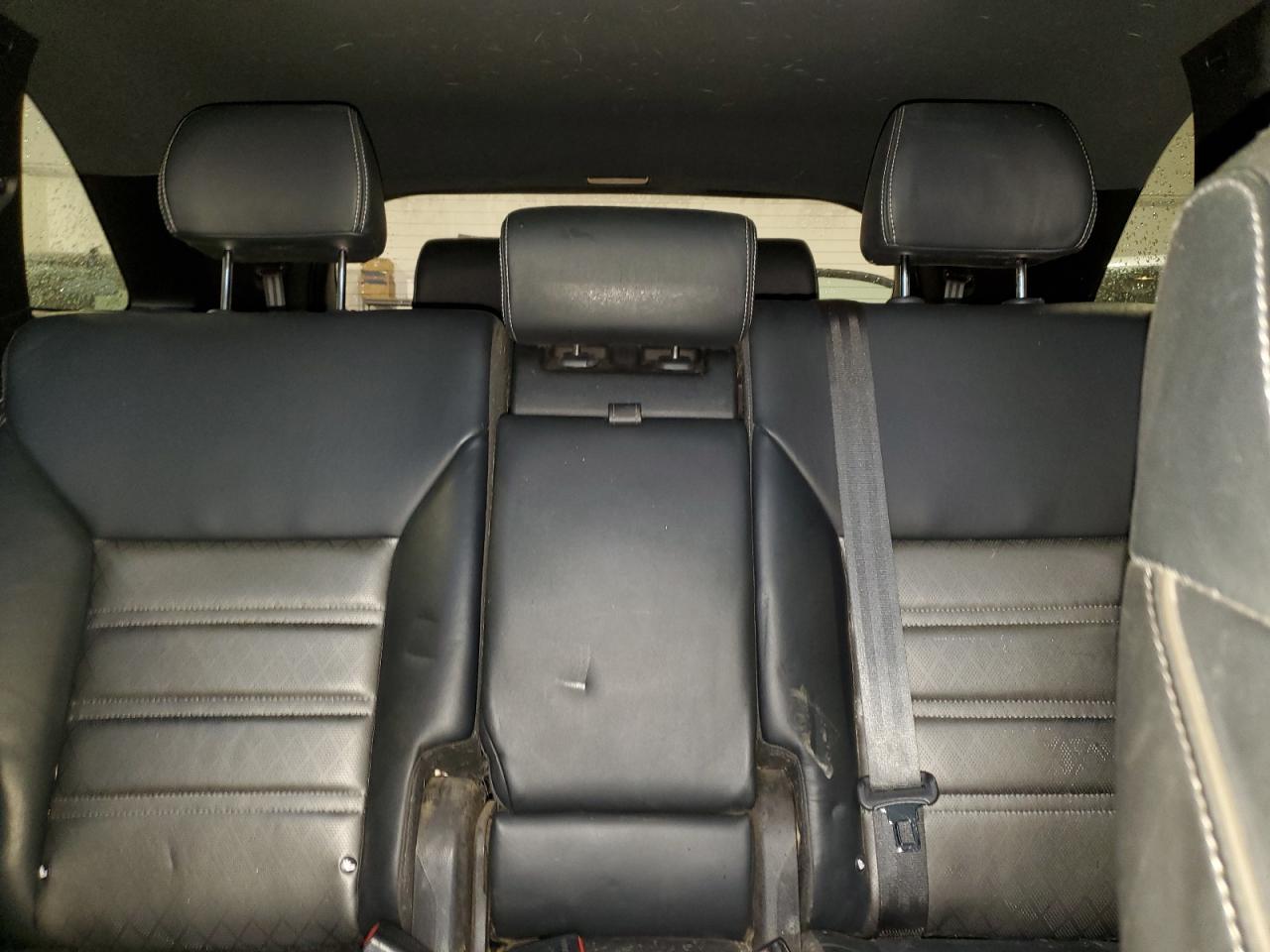 2017 Kia Sorento - Image 10