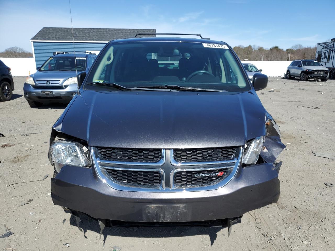 2019 Dodge Caravan - Image 5