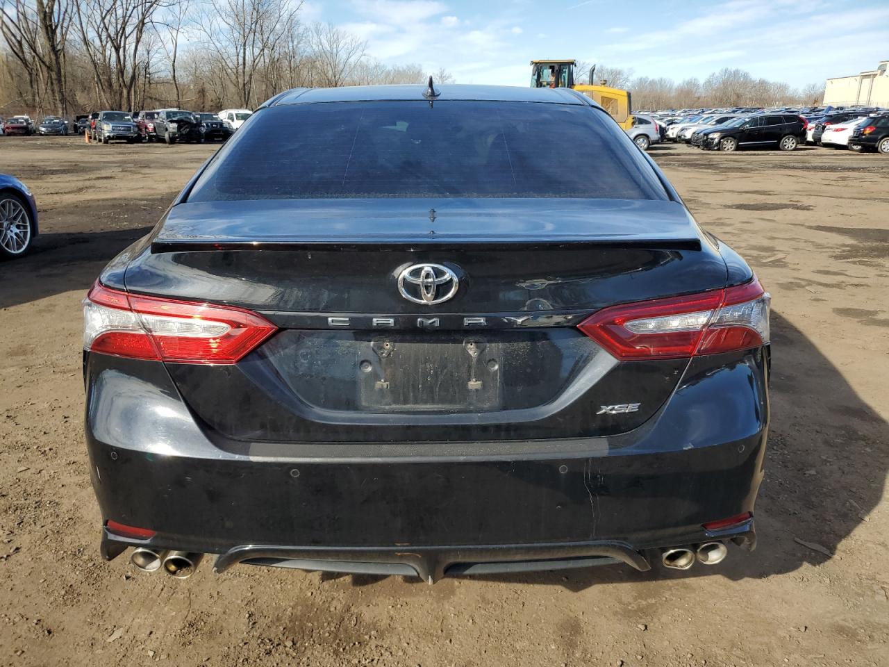 2018 Toyota Camry - Image 6