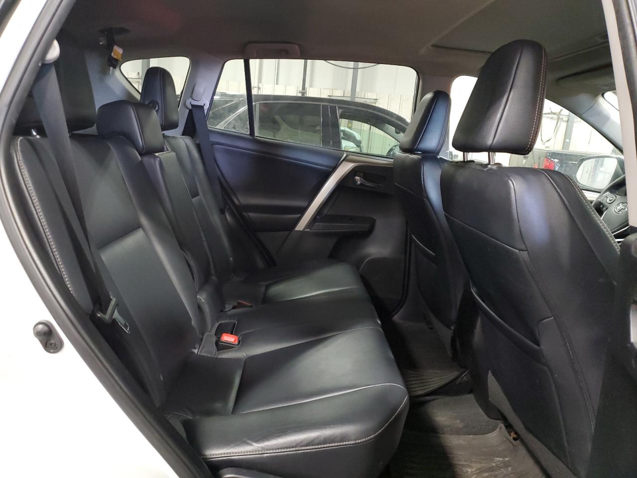 2015 Toyota RAV 4 - Image 12