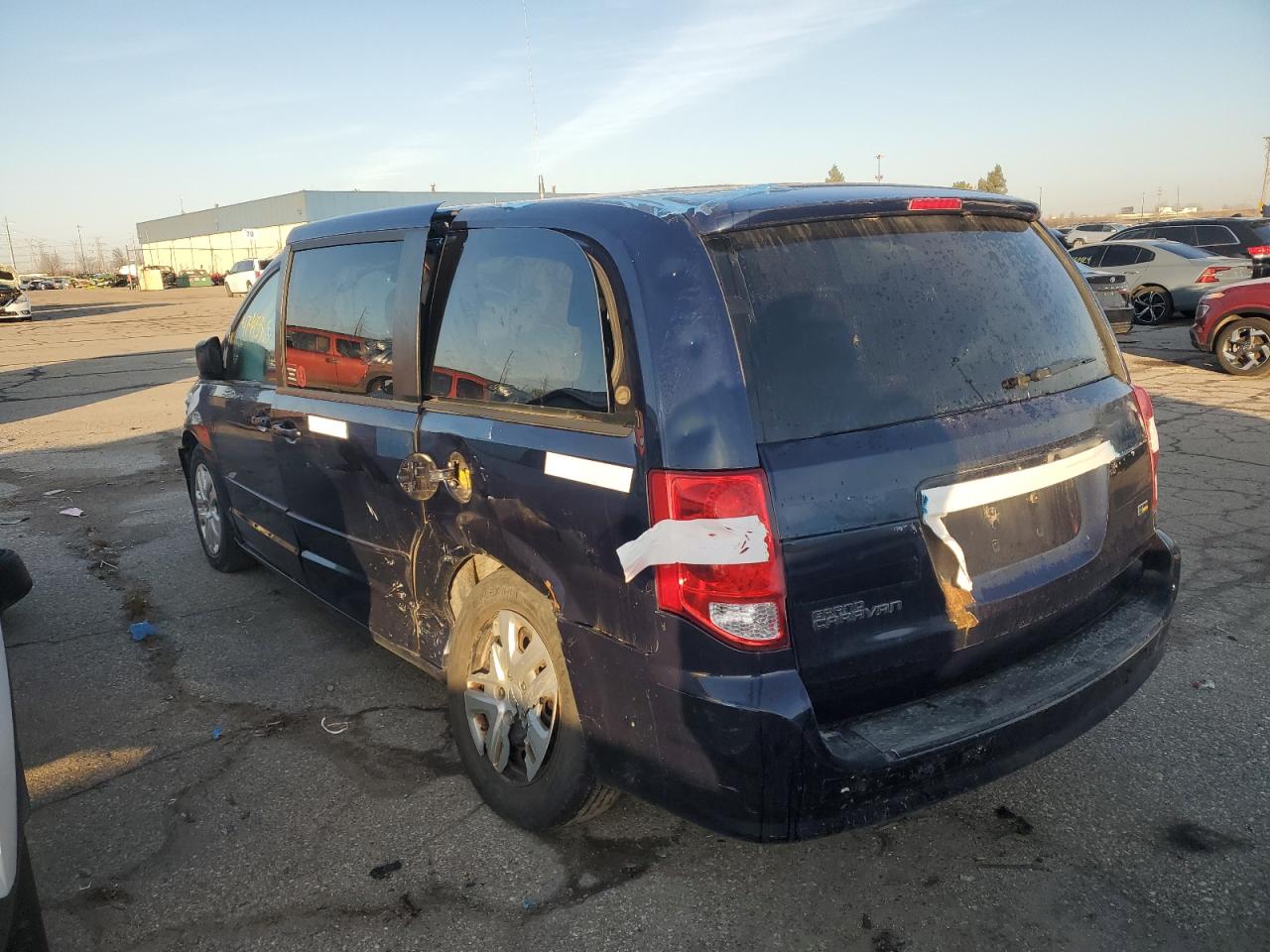 2016 Dodge Caravan - Image 2
