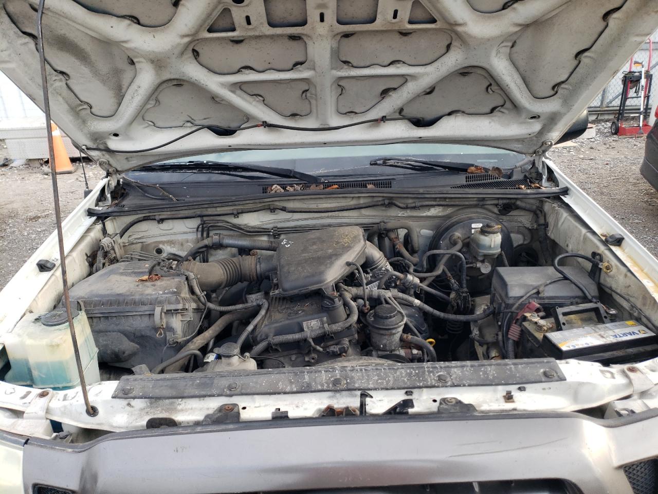 2009 Toyota Tacoma - Image 11