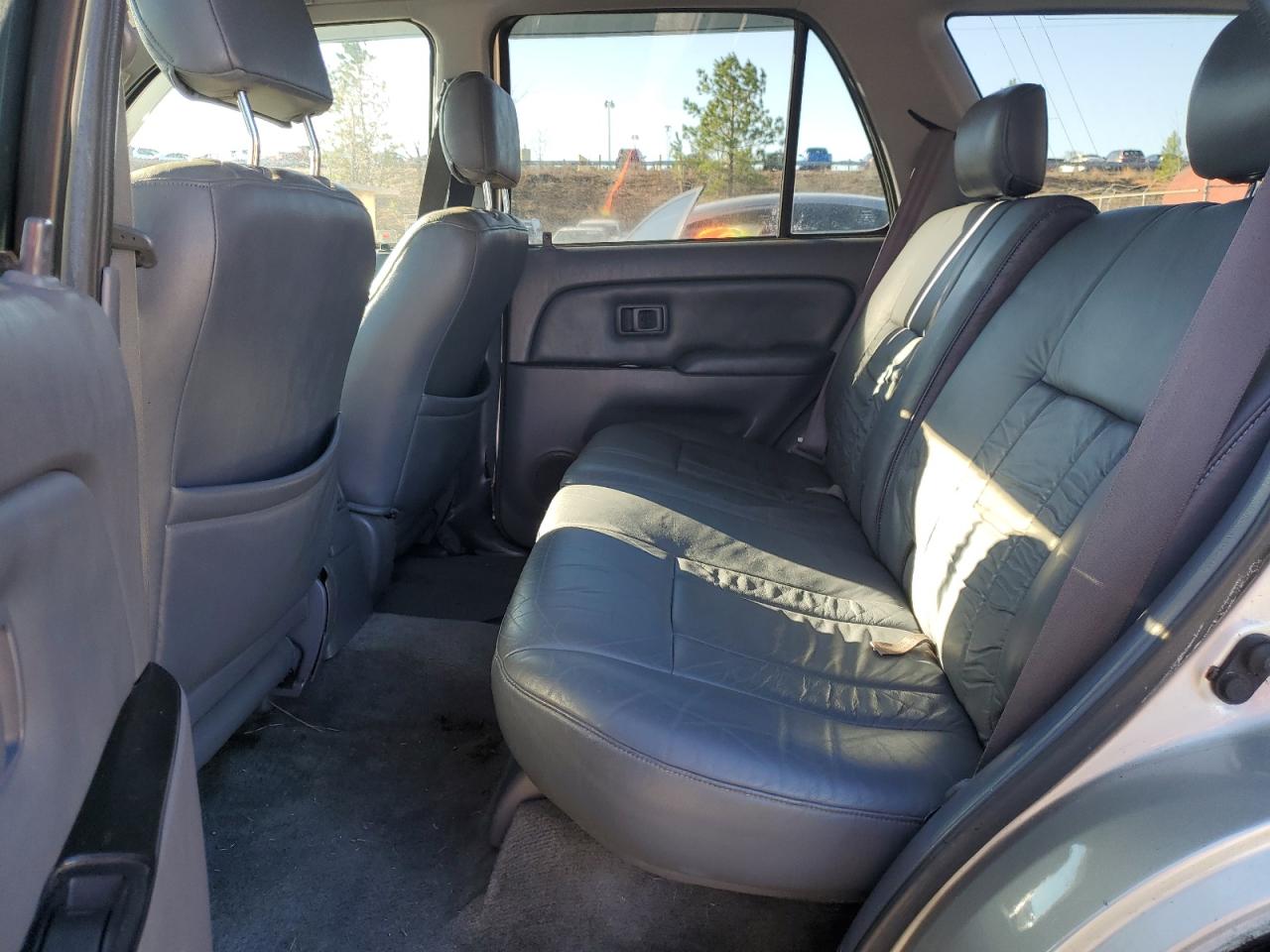 1999 Toyota 4Runner - Image 10