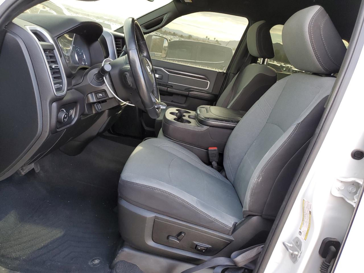 2022 RAM 2500 - Image 7