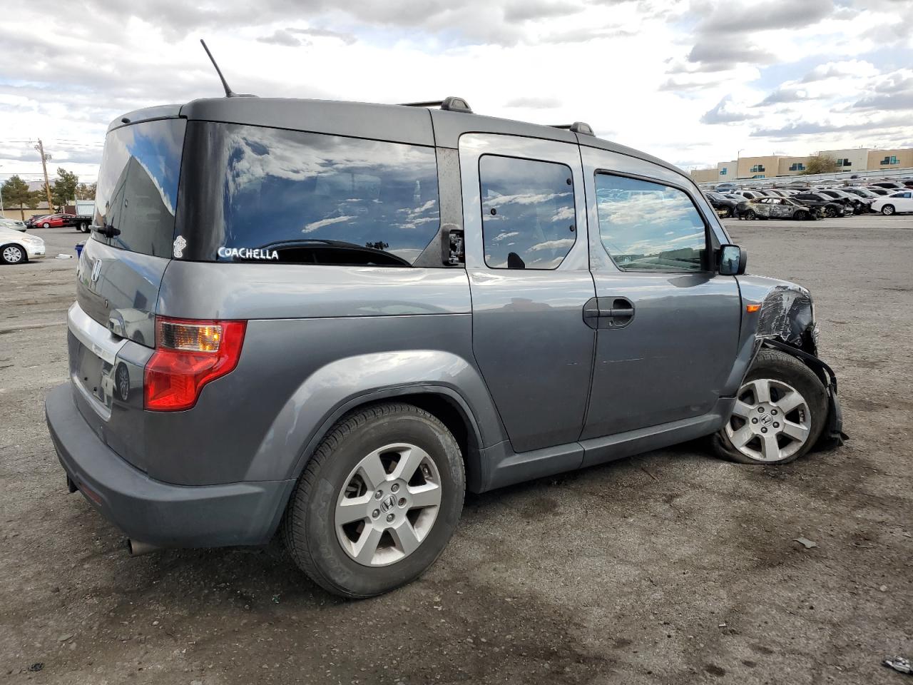 2010 Honda Element - Image 3