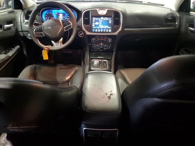  CHRYSLER 300 2023 Красный