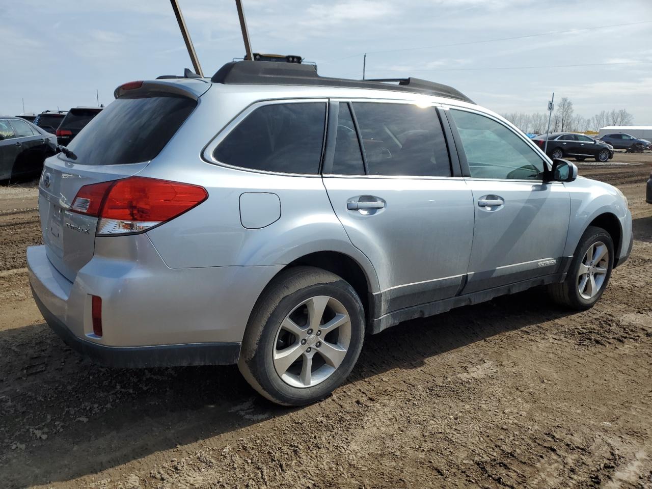 2014 Subaru Outback - Image 3