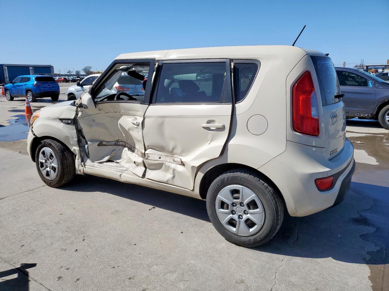 2012 Kia Soul - Image 2