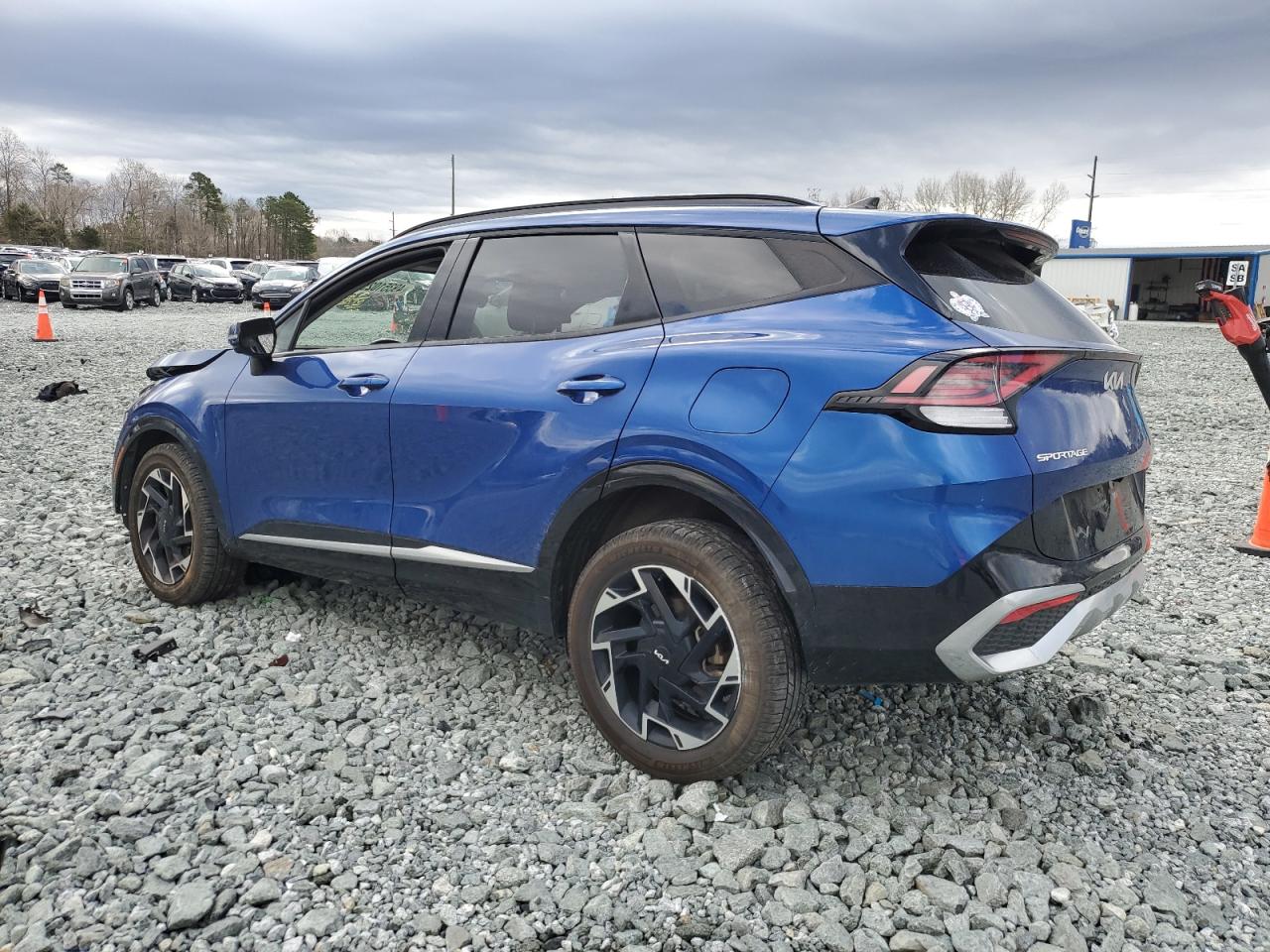 2023 Kia Sportage - Image 2