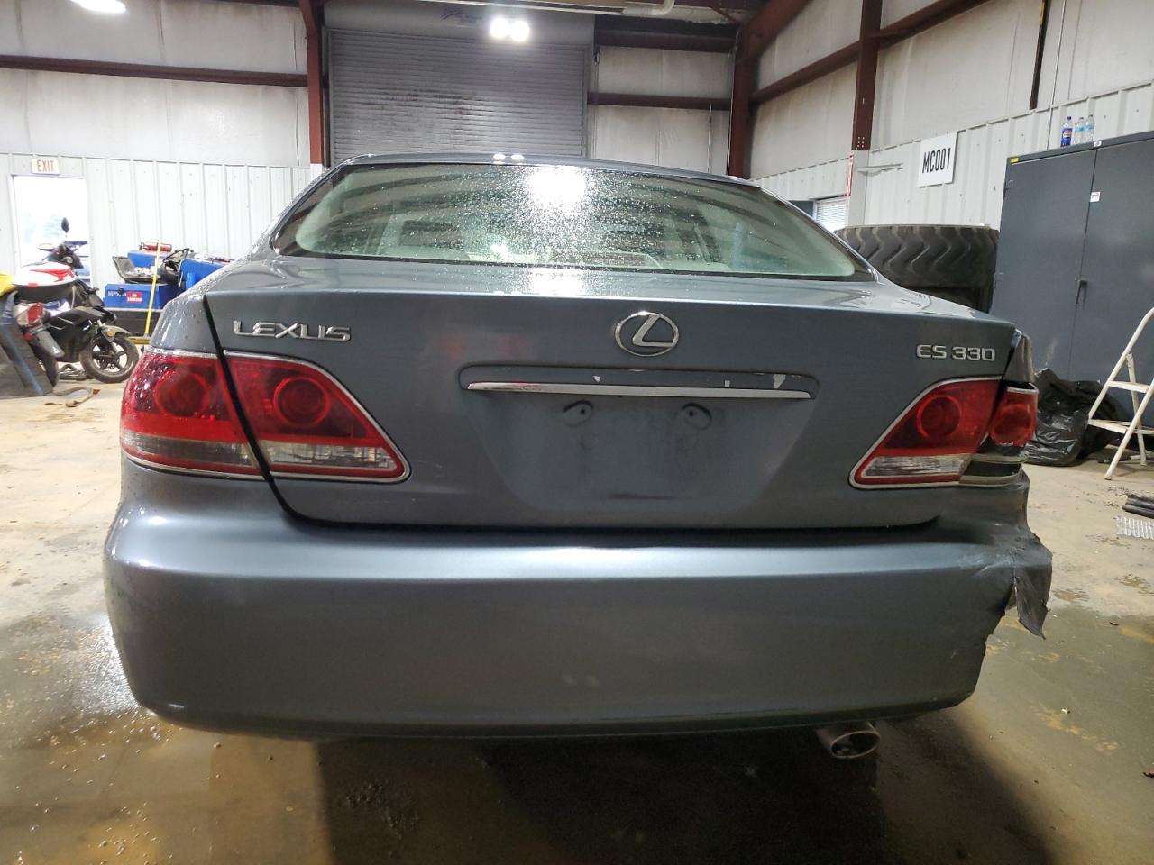 2005 Lexus ES - Image 6