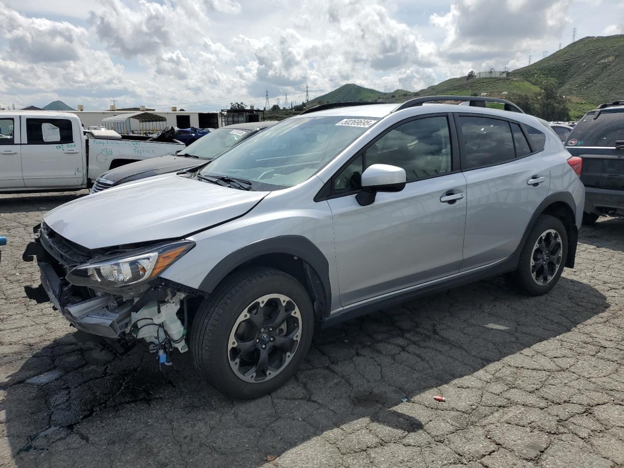 2022 Subaru Crosstrek Premium for Sale in Colton, CA - Front End
