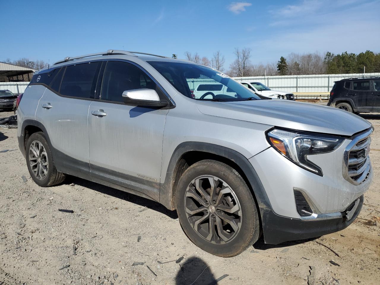 2019 GMC Terrain - Image 4