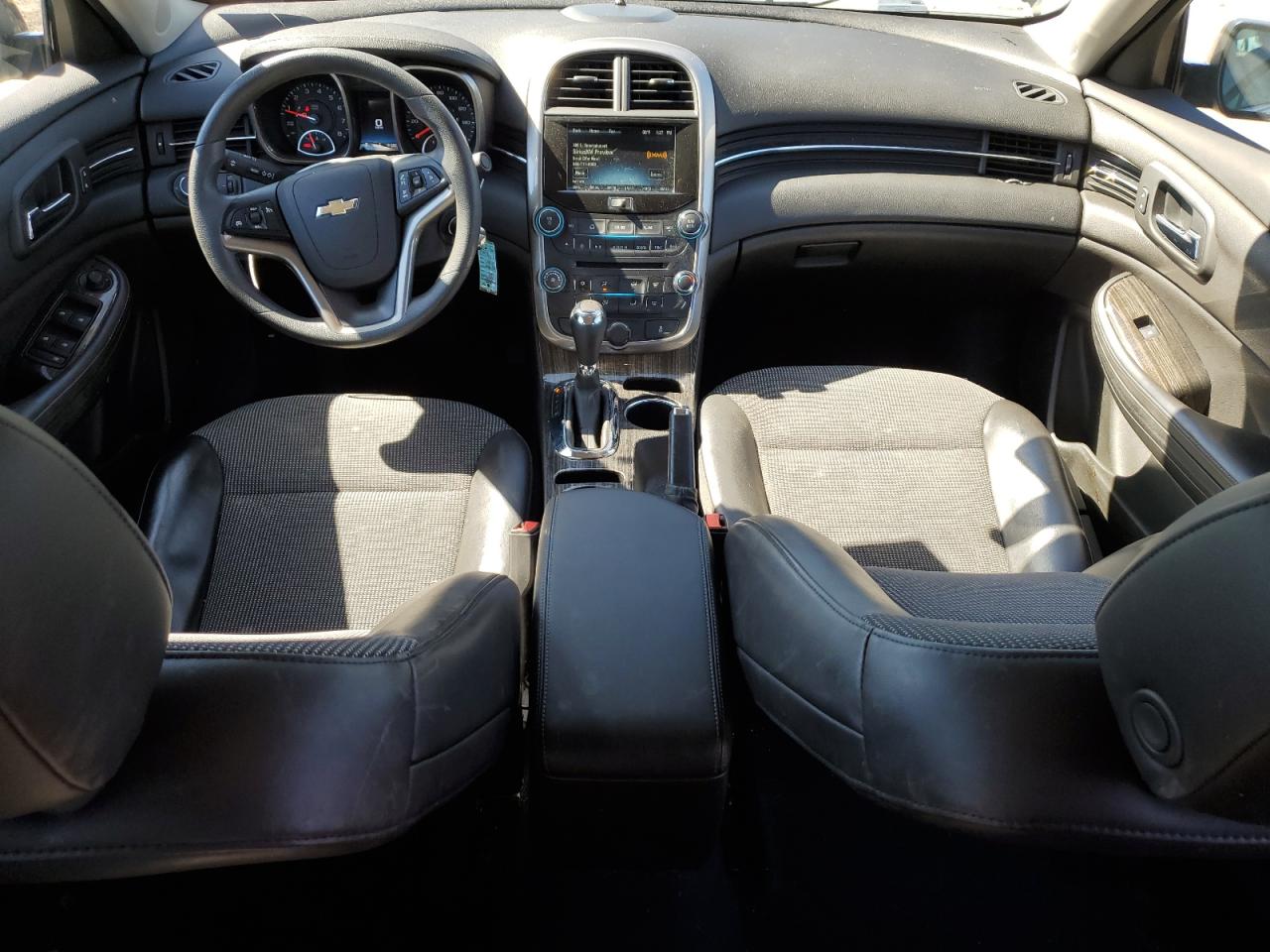 2015 Chevrolet Malibu - Image 8