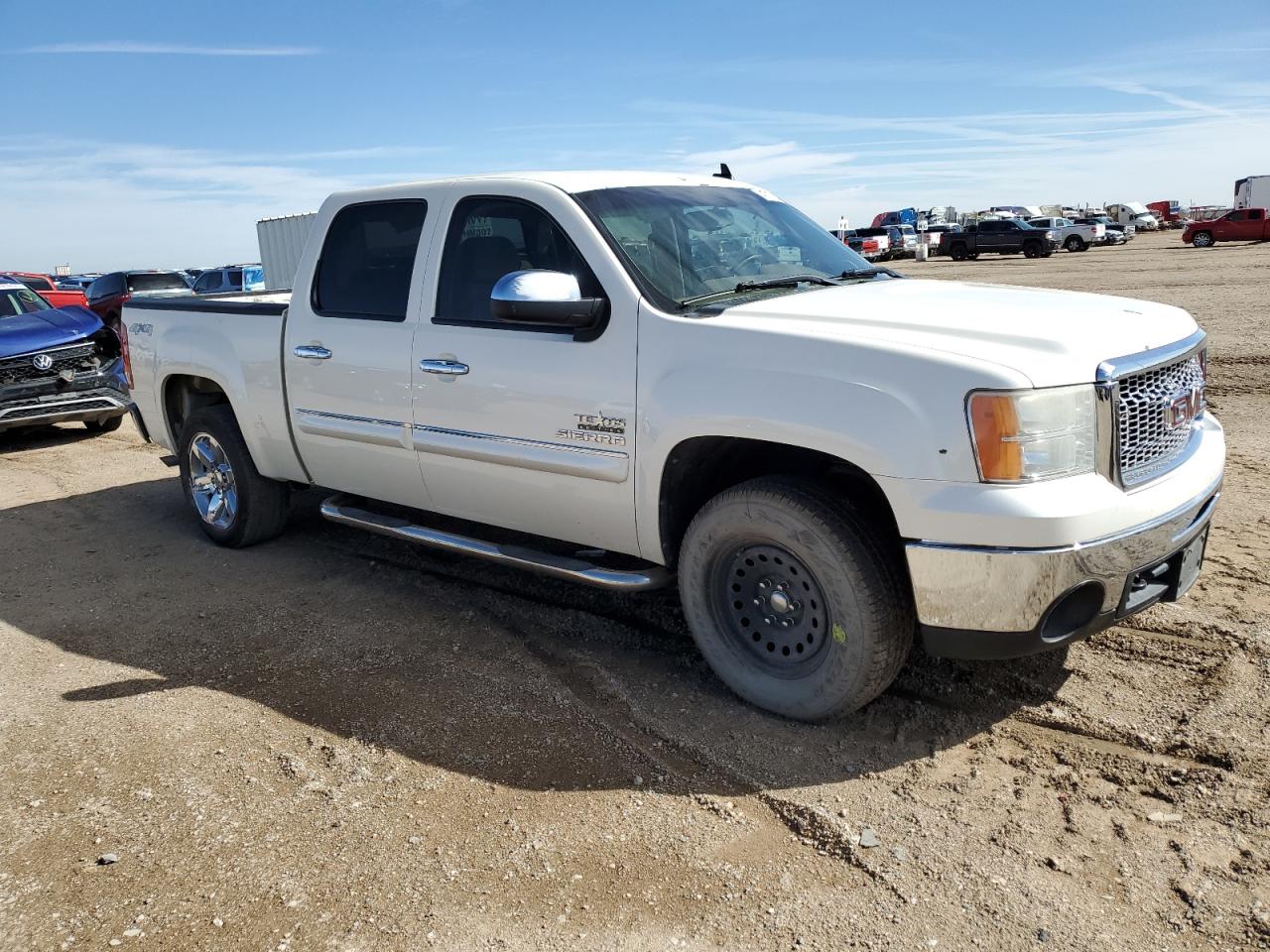 2012 GMC Sierra - Image 4