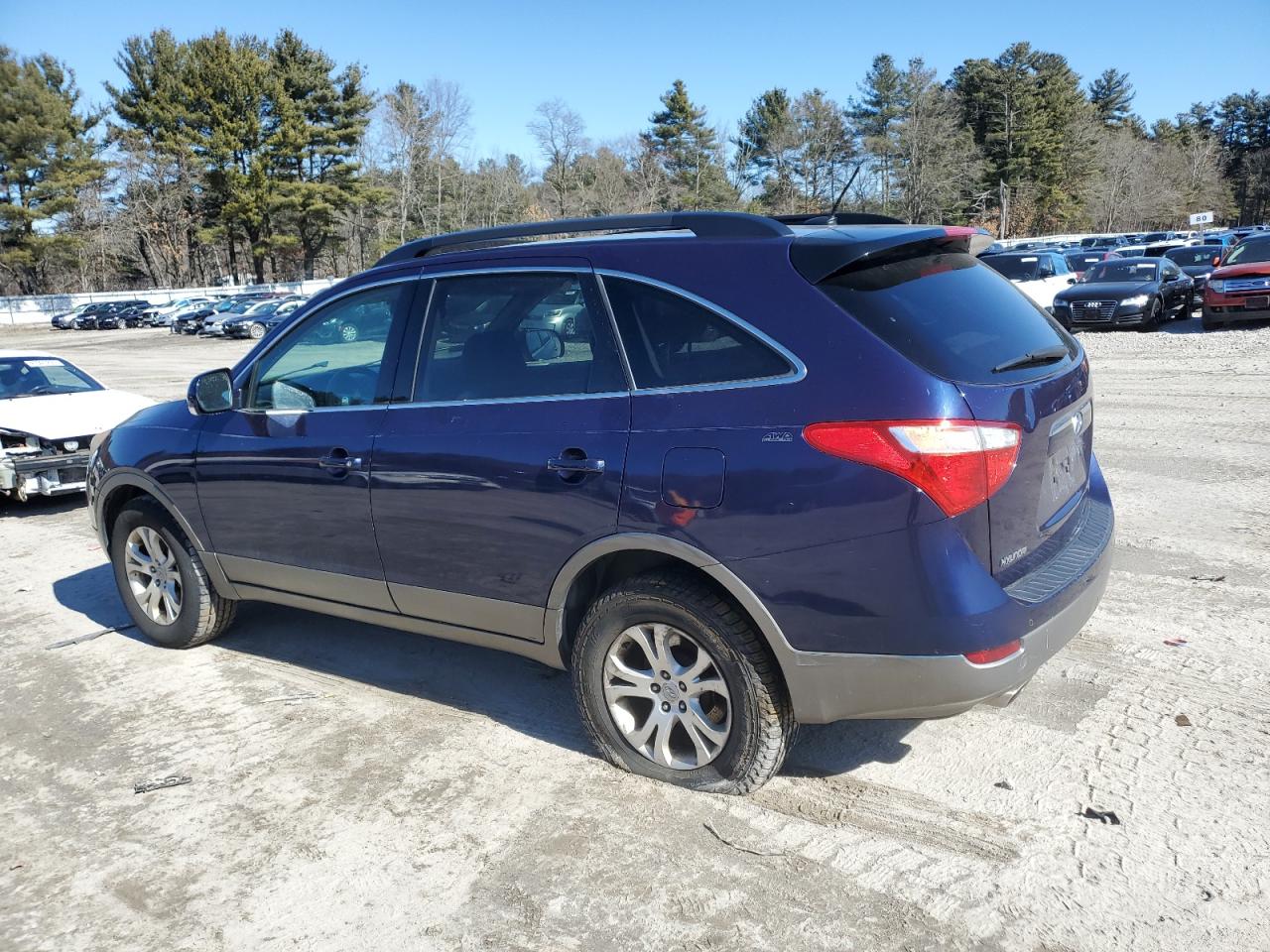 2011 Hyundai Veracruz - Image 2