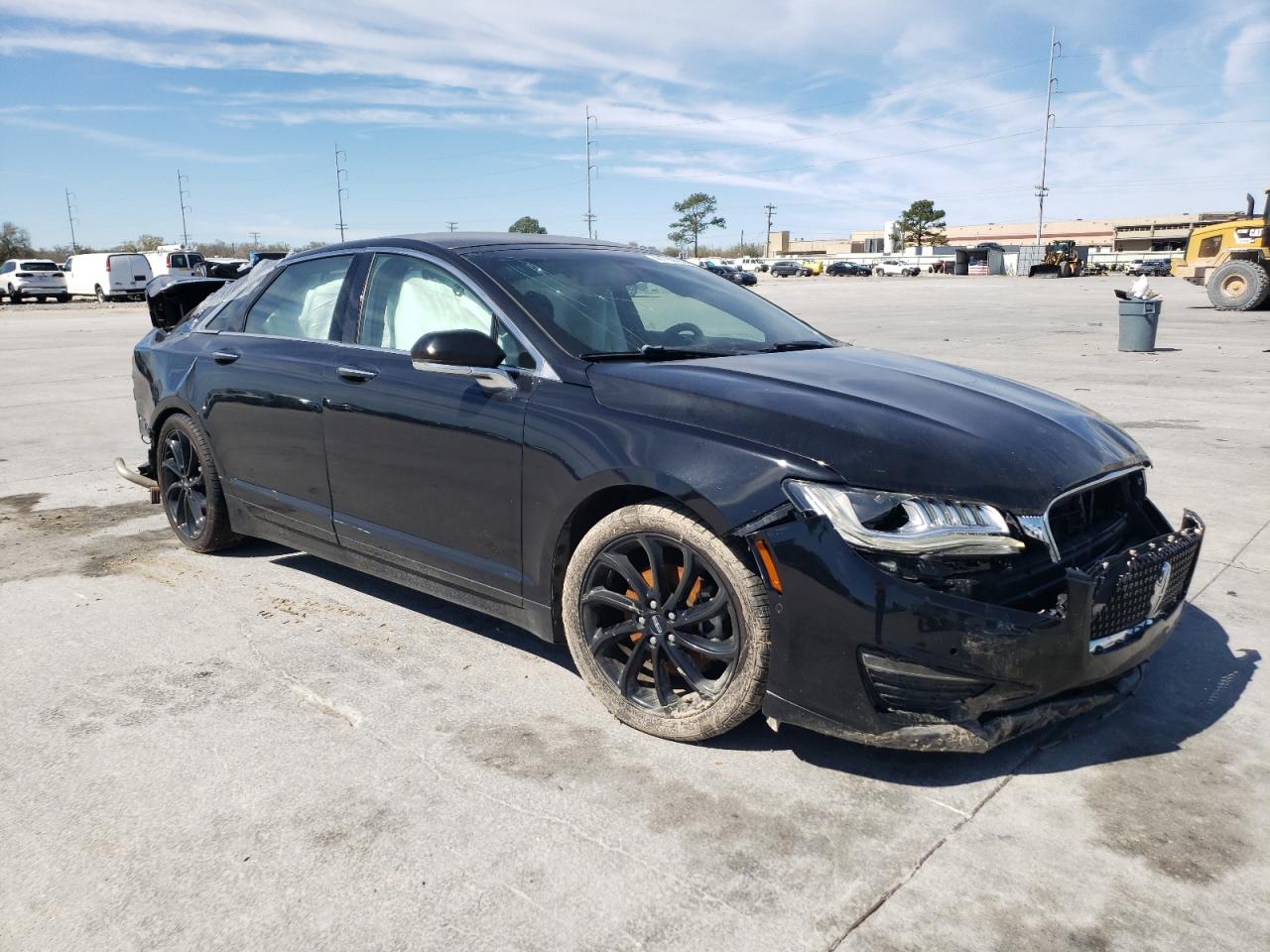 2020 Lincoln MKZ - Image 4