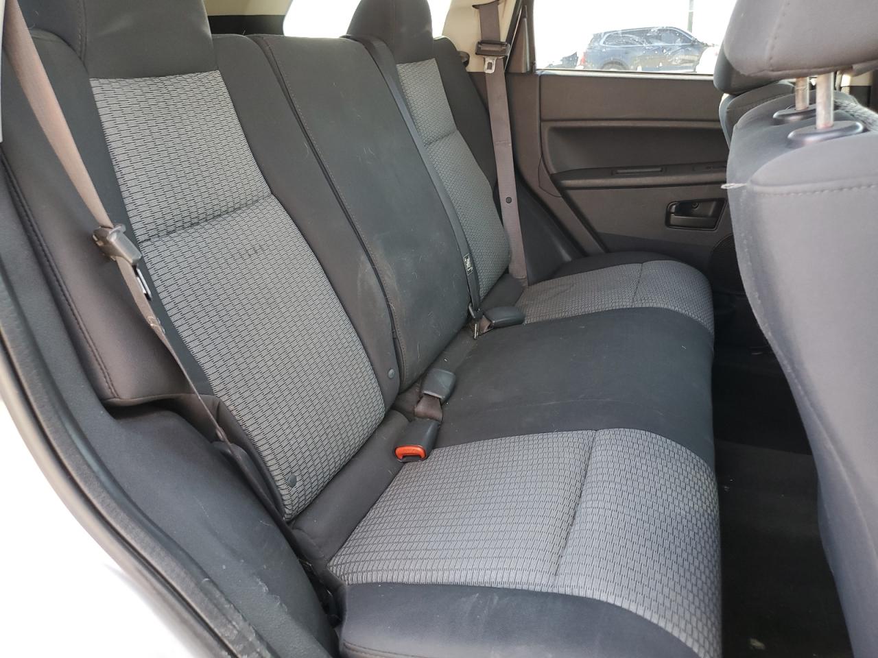 2008 Jeep Grand Cherokee - Image 11