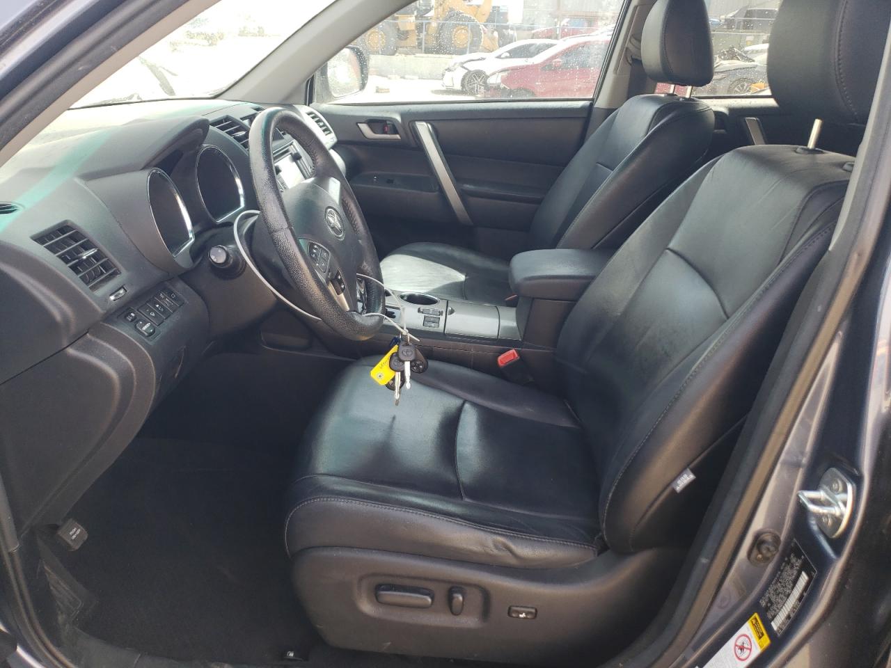 2013 Toyota Highlander - Image 7