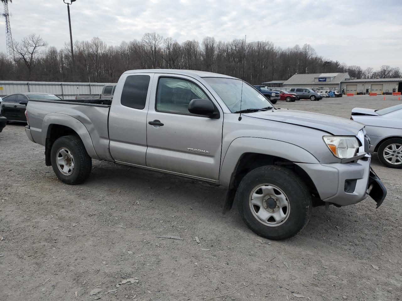 2015 Toyota Tacoma - Image 4