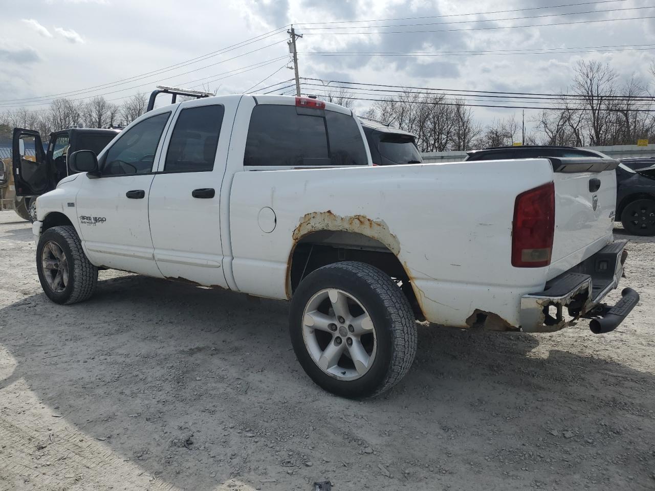 2006 Dodge RAM - Image 2