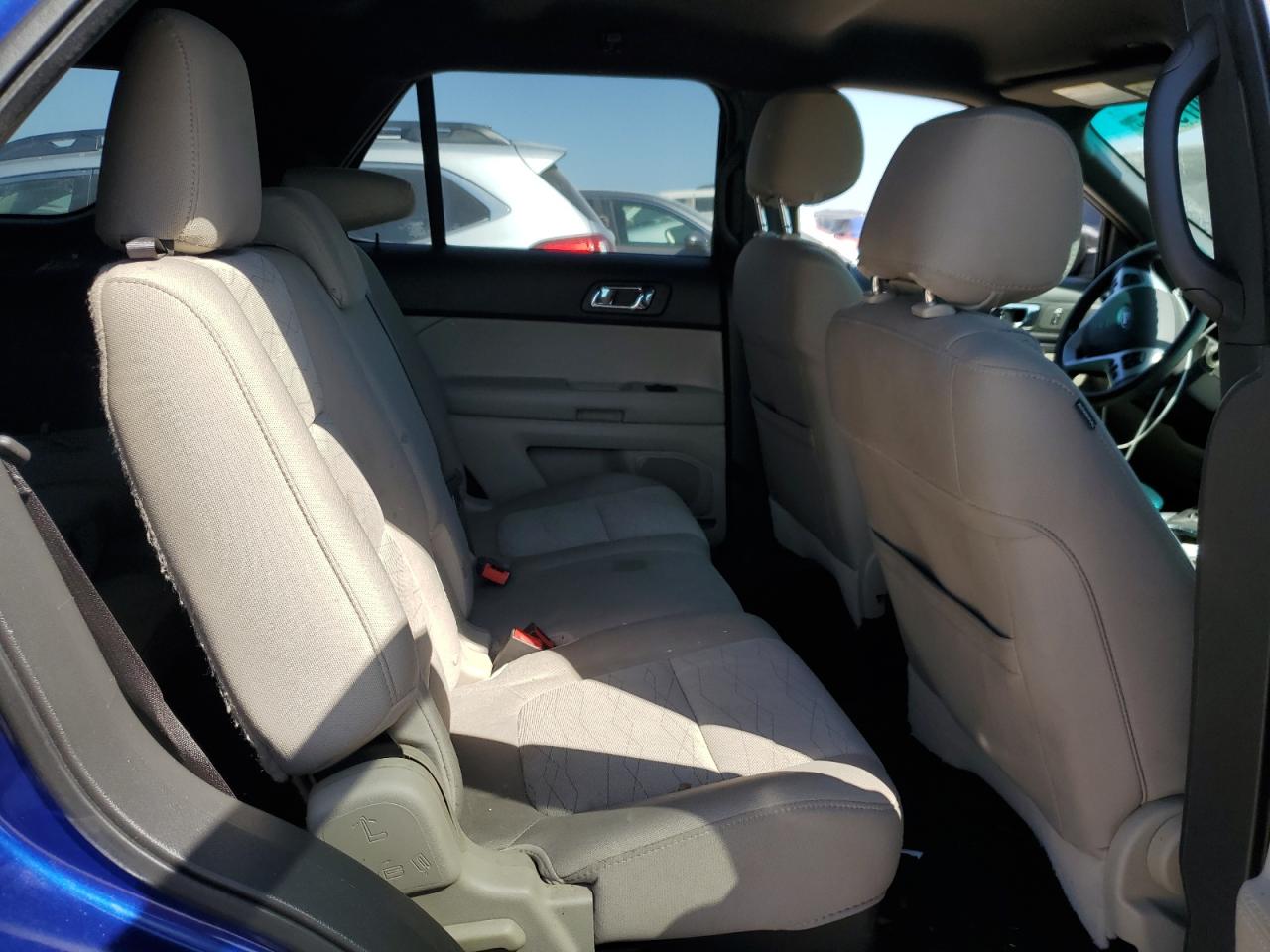 2013 Ford Explorer - Image 10