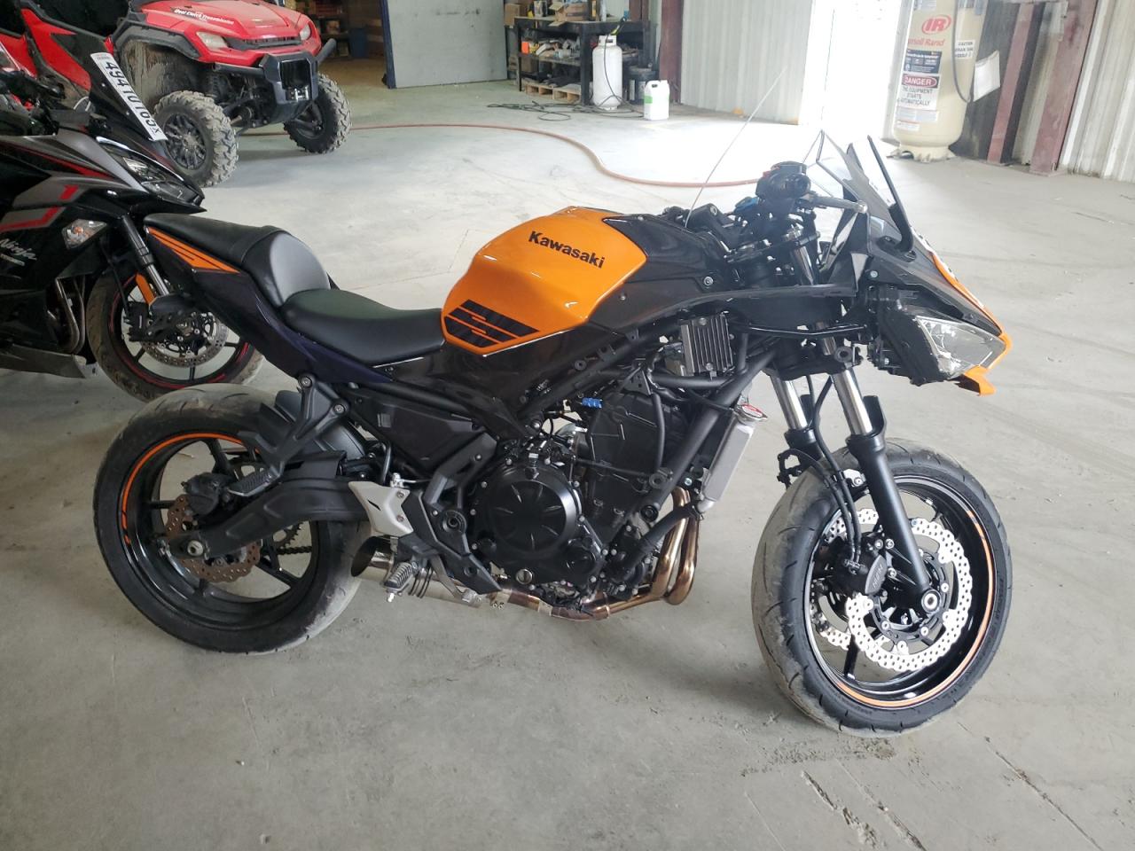 2025 Kawasaki Ex650 P for Sale in Waldorf, MD - Side