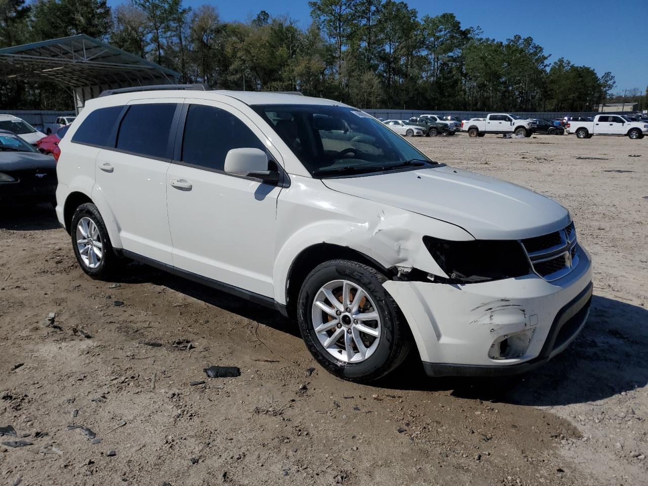 2016 Dodge Journey - Image 4