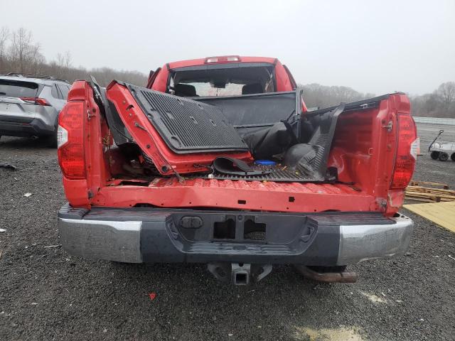 Пікапи TOYOTA TUNDRA 2015 Червоний