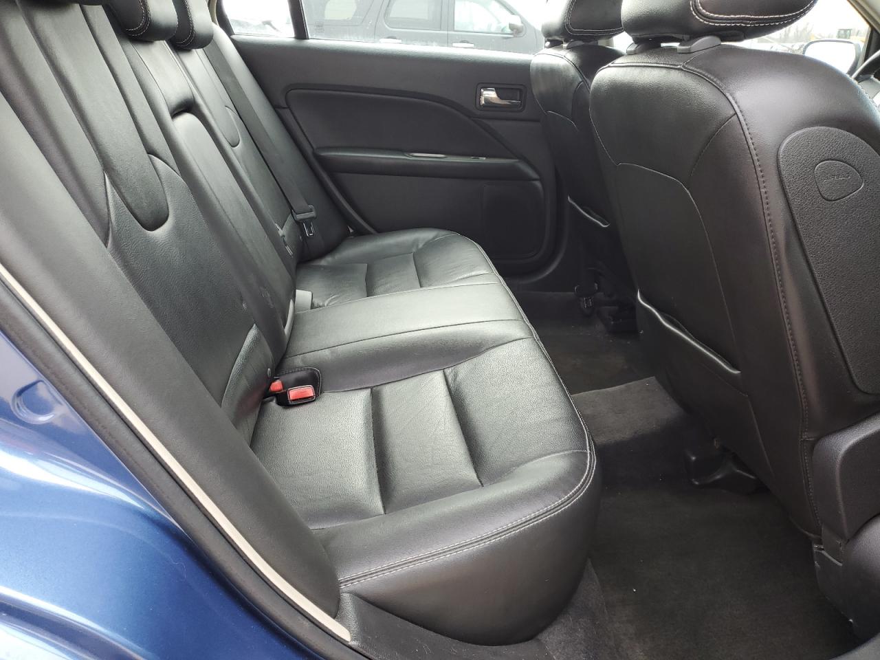 2010 Ford Fusion - Image 10