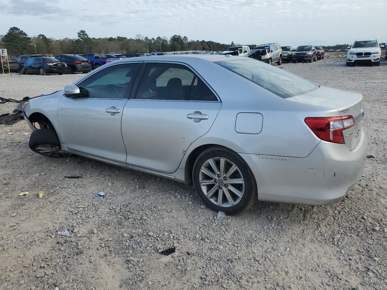 2013 Toyota Camry - Image 2