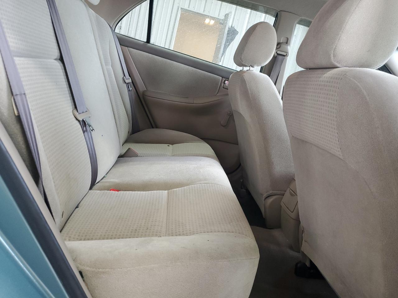 2006 Toyota Corolla - Image 10