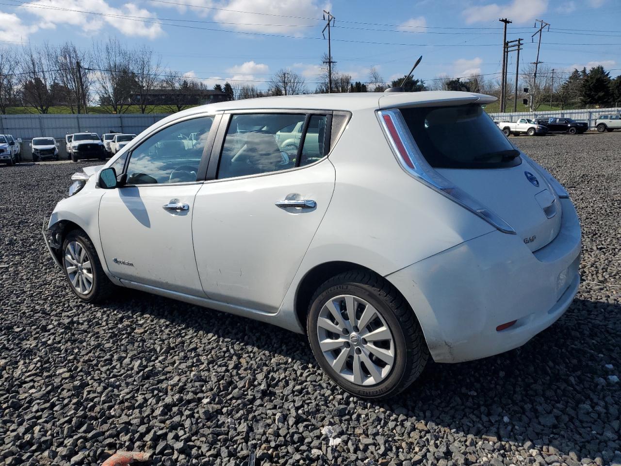 2014 Nissan Leaf - Image 2