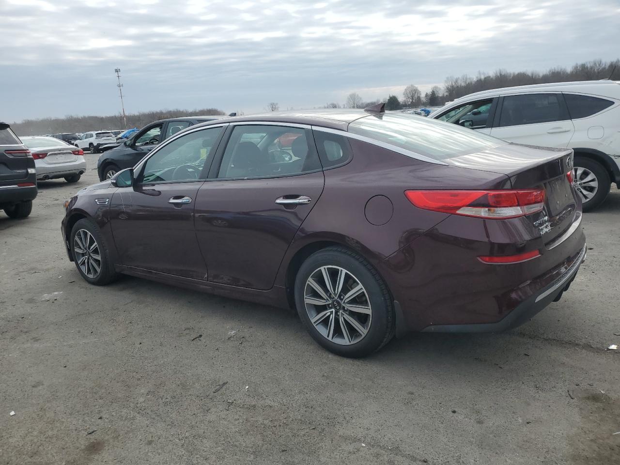 2019 Kia Optima - Image 2