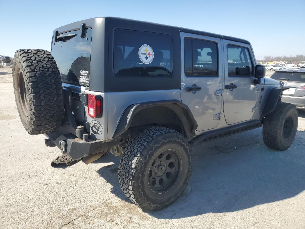 2015 Jeep Wrangler - Image 3