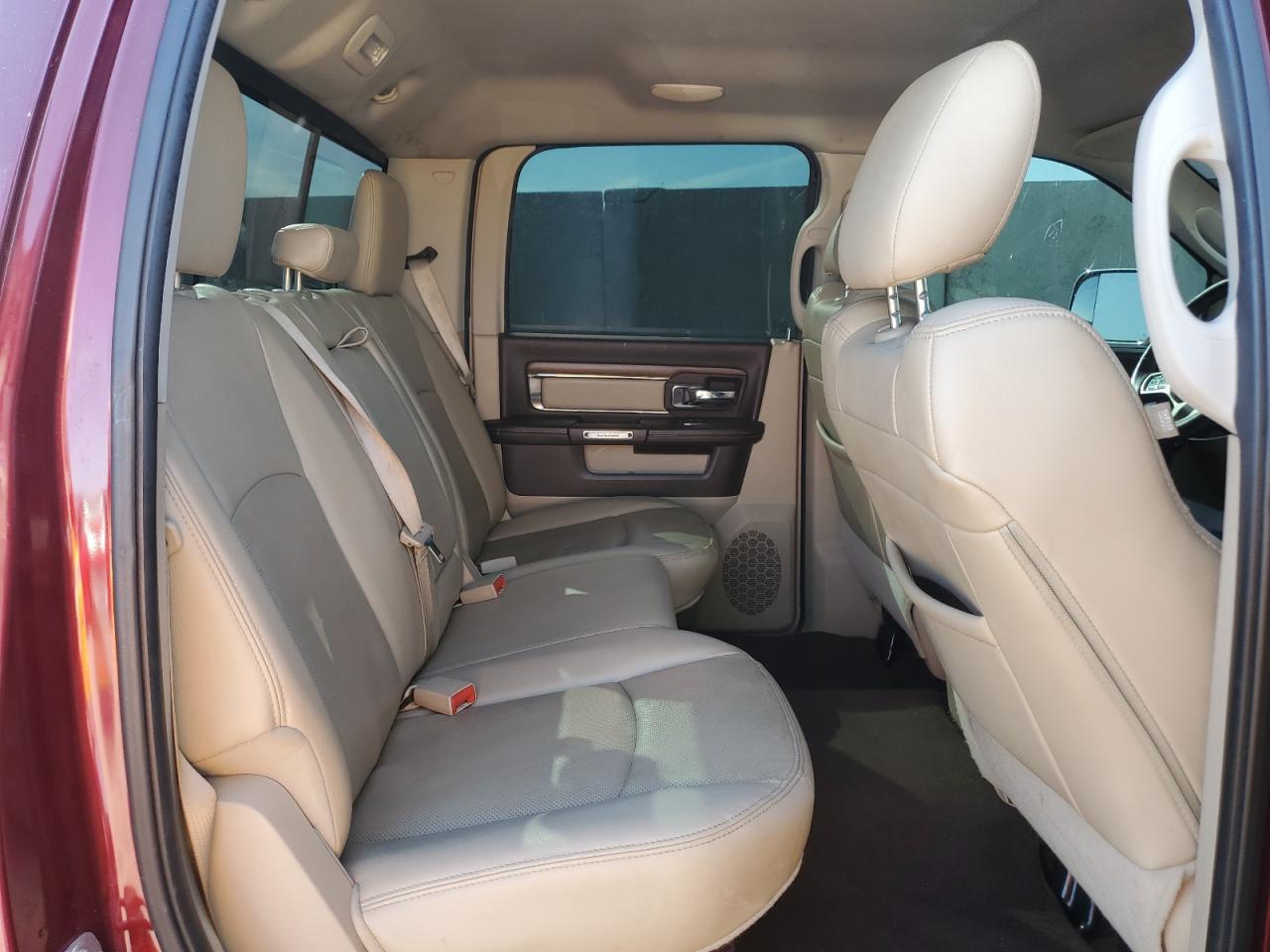 2016 RAM 1500 - Image 10