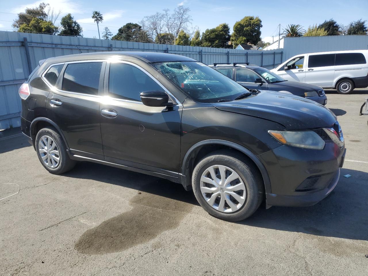 2014 Nissan Rogue - Image 4