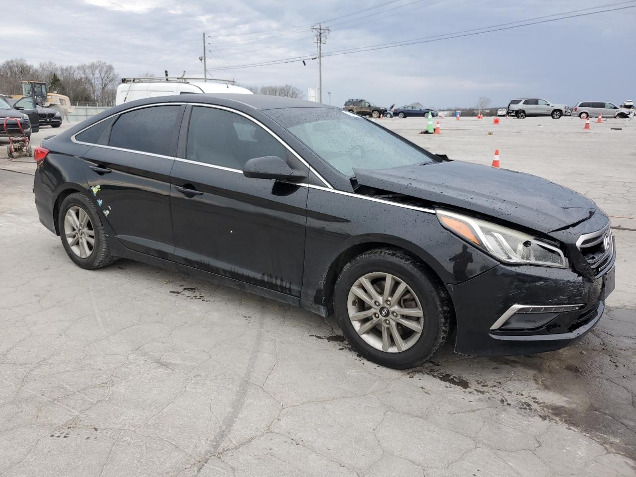 2015 Hyundai Sonata - Image 4