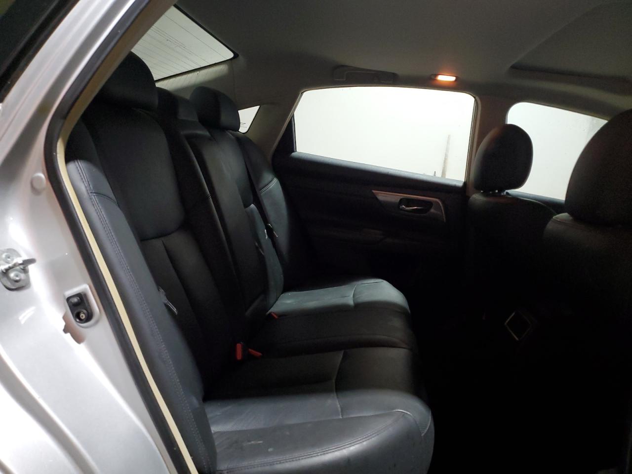 2013 Nissan Altima - Image 10