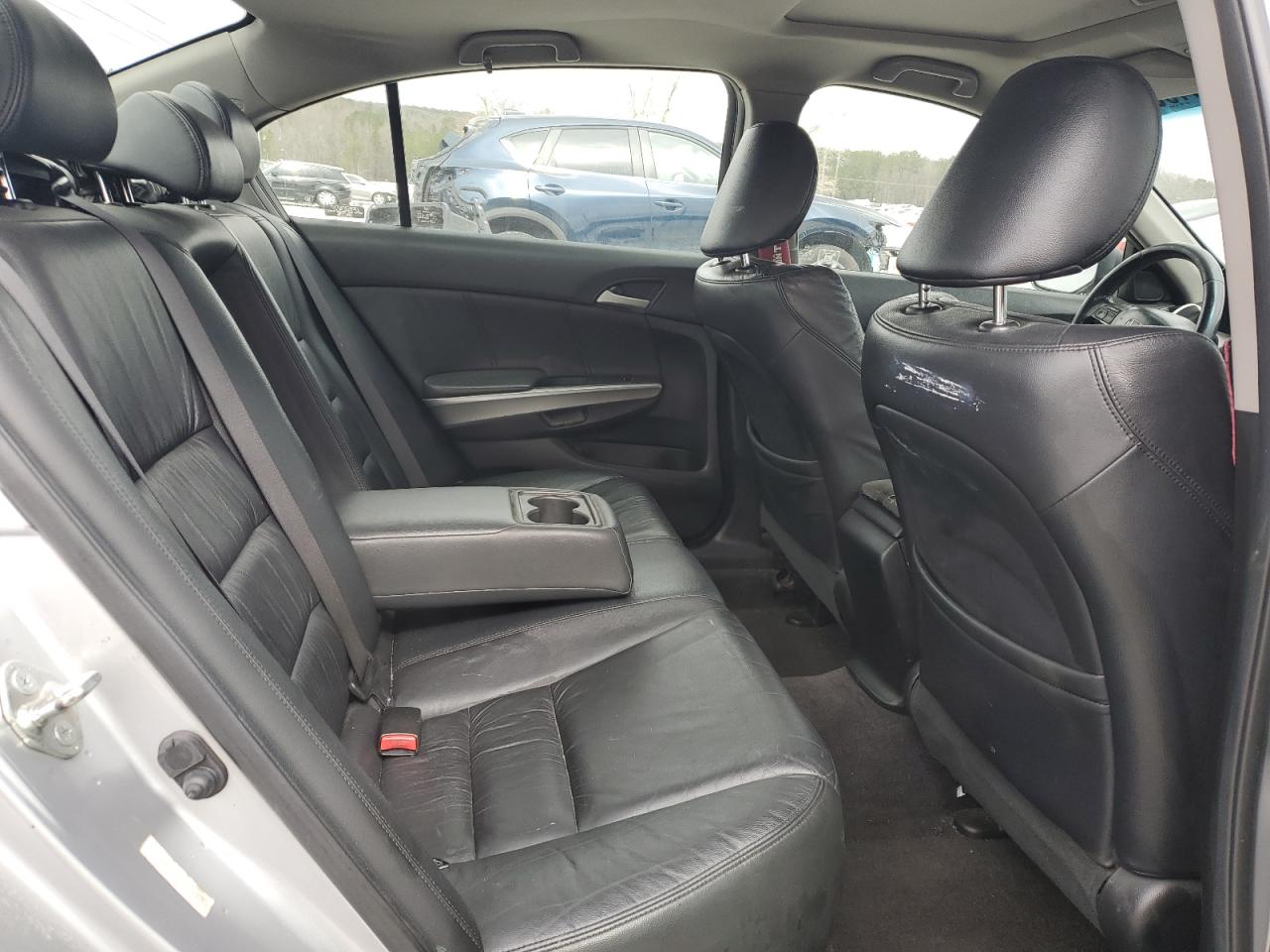 2009 Honda Accord - Image 10