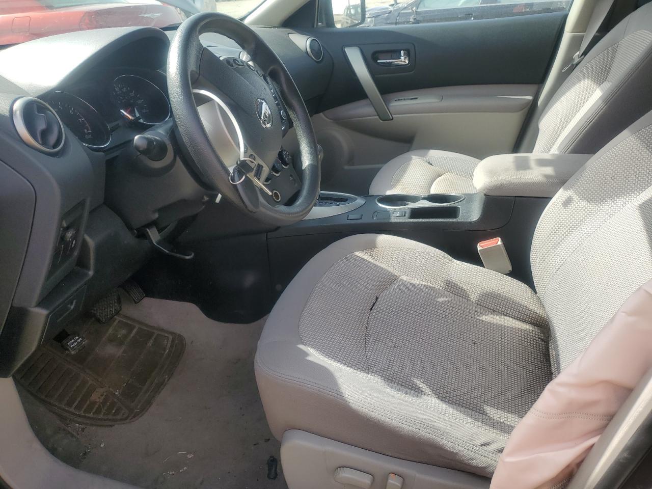 2013 Nissan Rogue - Image 7