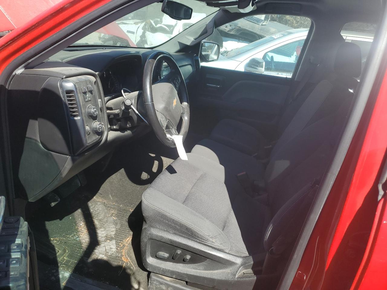 2017 Chevrolet Silverado - Image 7