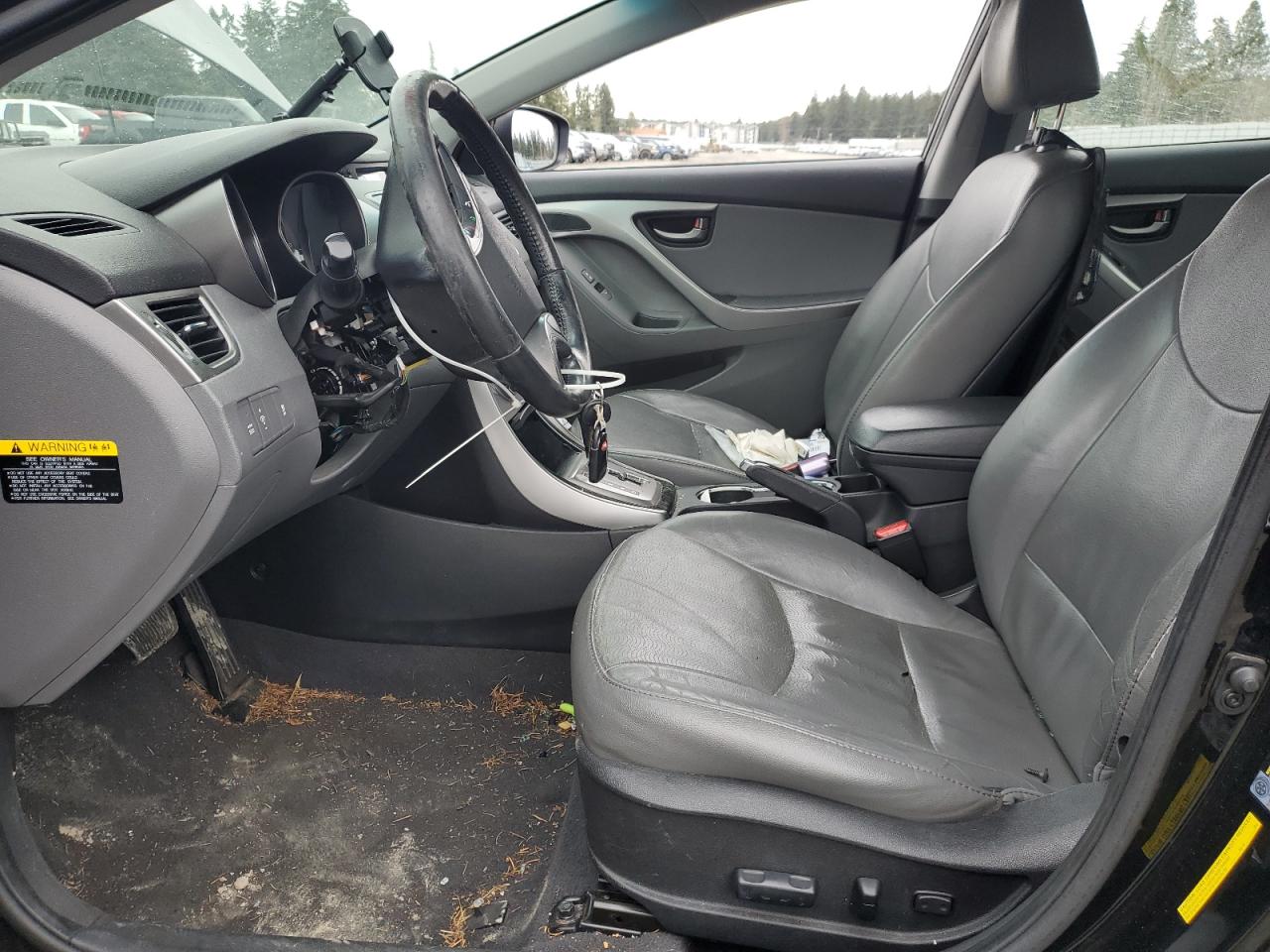 2013 Hyundai Elantra - Image 7