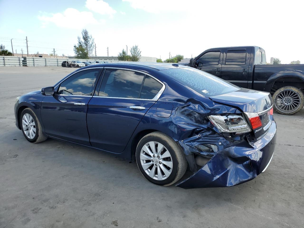 2015 Honda Accord - Image 2