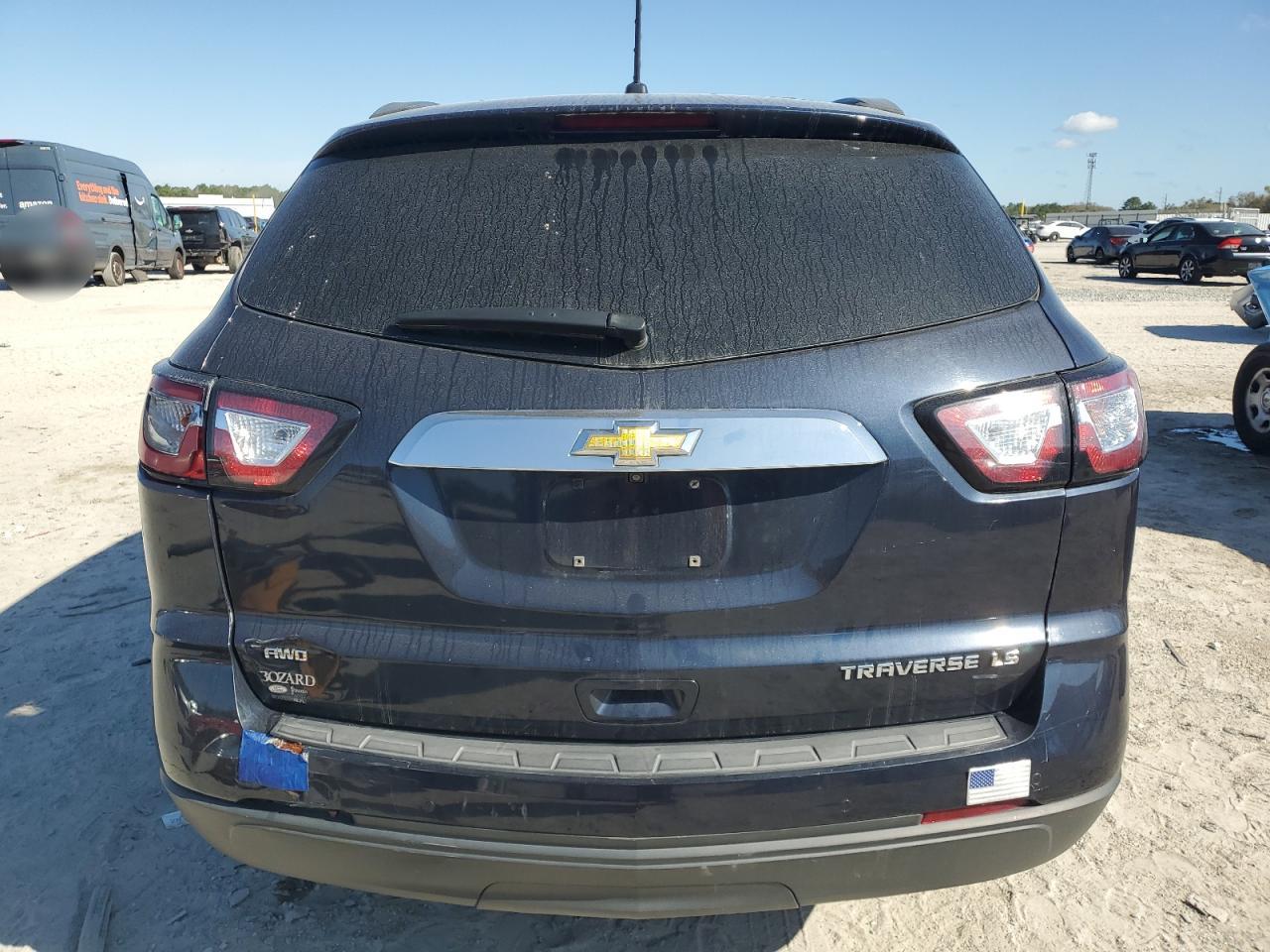2015 Chevrolet Traverse - Image 6